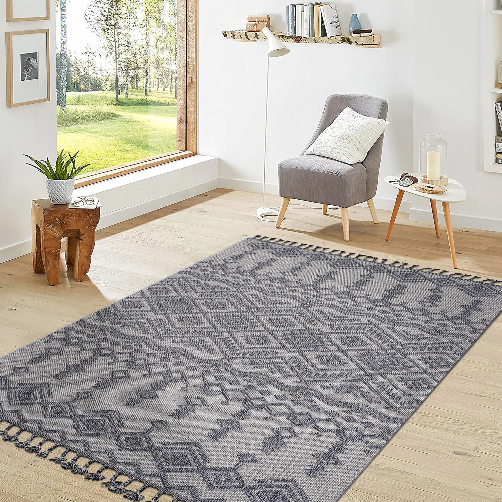 5x7 Traditional Indoor Outdoor Stain Resistant Area Rug with Easy Maintenance, Kid and Pet-Friendly Carpet, 90" L x 63" W x 0.3" H, White+Gray