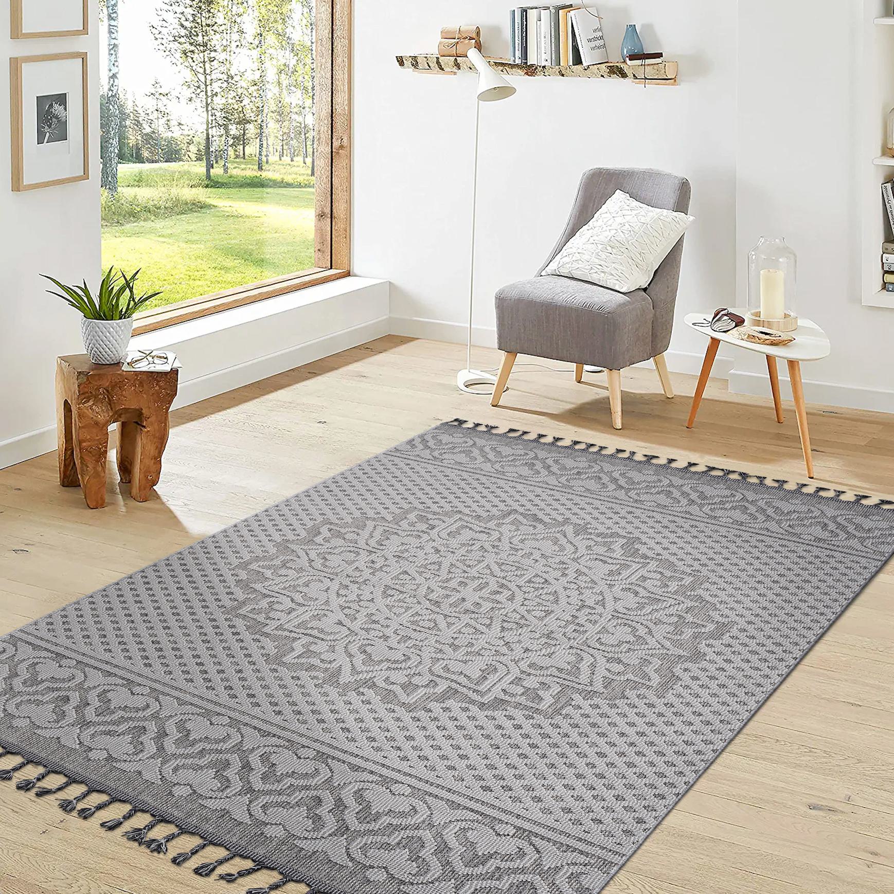 4x6 Stain Resistant Medallion Area Rug with Medium Pile, Easy Maintenance, Kid and Pet-Friendly Carpet, 74" L x 48" W x 0.3" H, Gray+White
