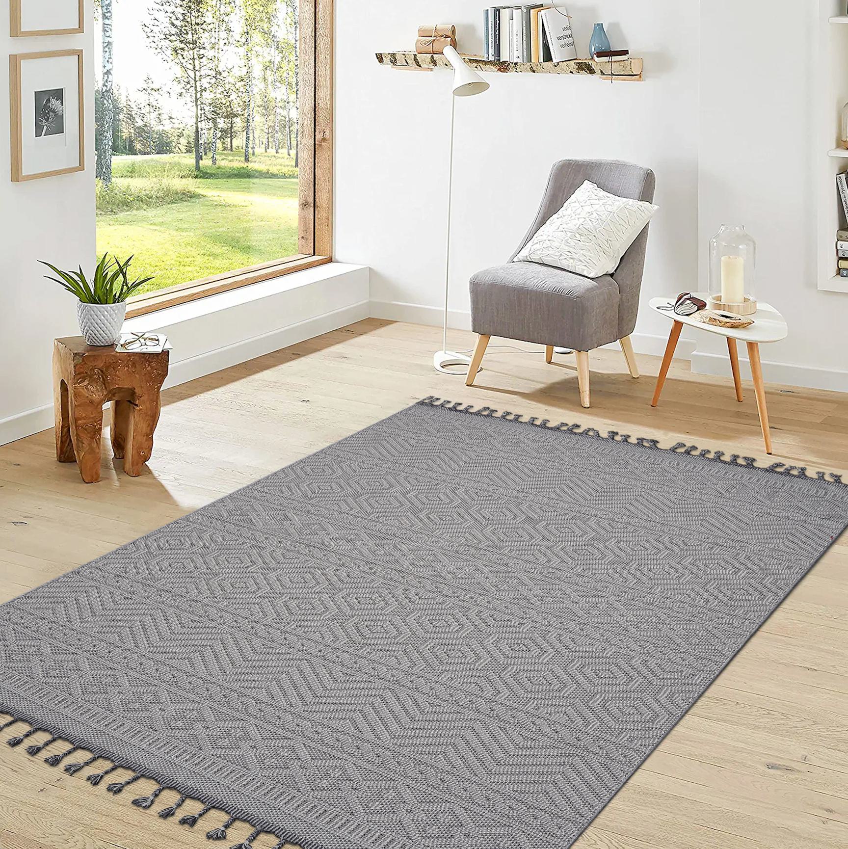 Naar 4x6 Geometric Indoor Outdoor Stain-Resistant Area Rug with Medium Pile Height, Kid and Pet-Friendly Carpet, 74" L x 48" W x 0.3" H, White