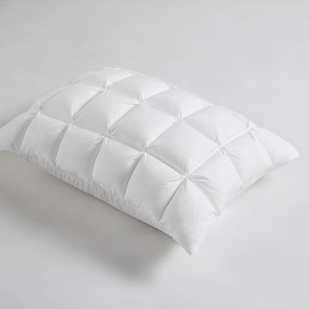 Luxuriously Soft Standard Overfilled Pillow Protector with 100% Polyester Microfiber, 3D Puff Stitching, Zipper Closure, 28" L x 20" W x 0.13" H, White