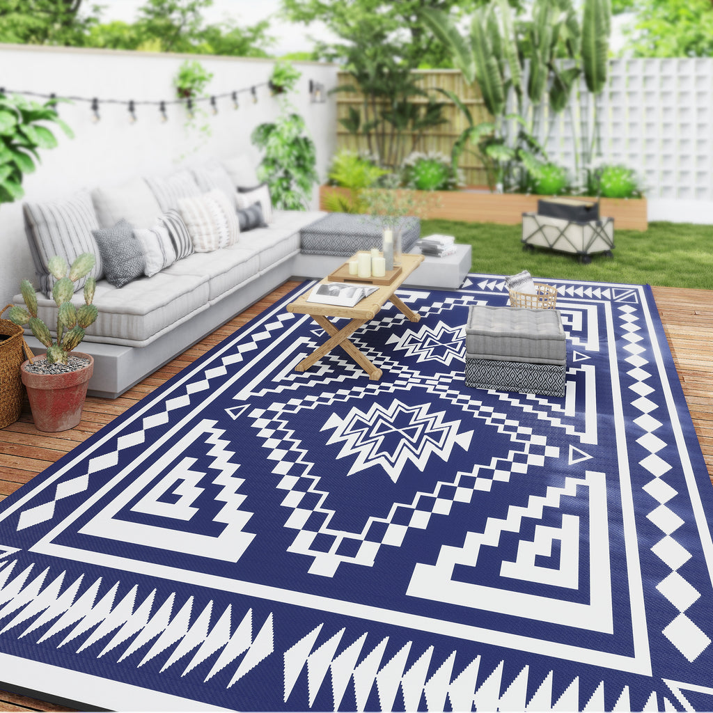 Reversible Outdoor Rug, Waterproof Plastic Straw with Carry Bag, 9' x 18', Blue & White Square Patchwork