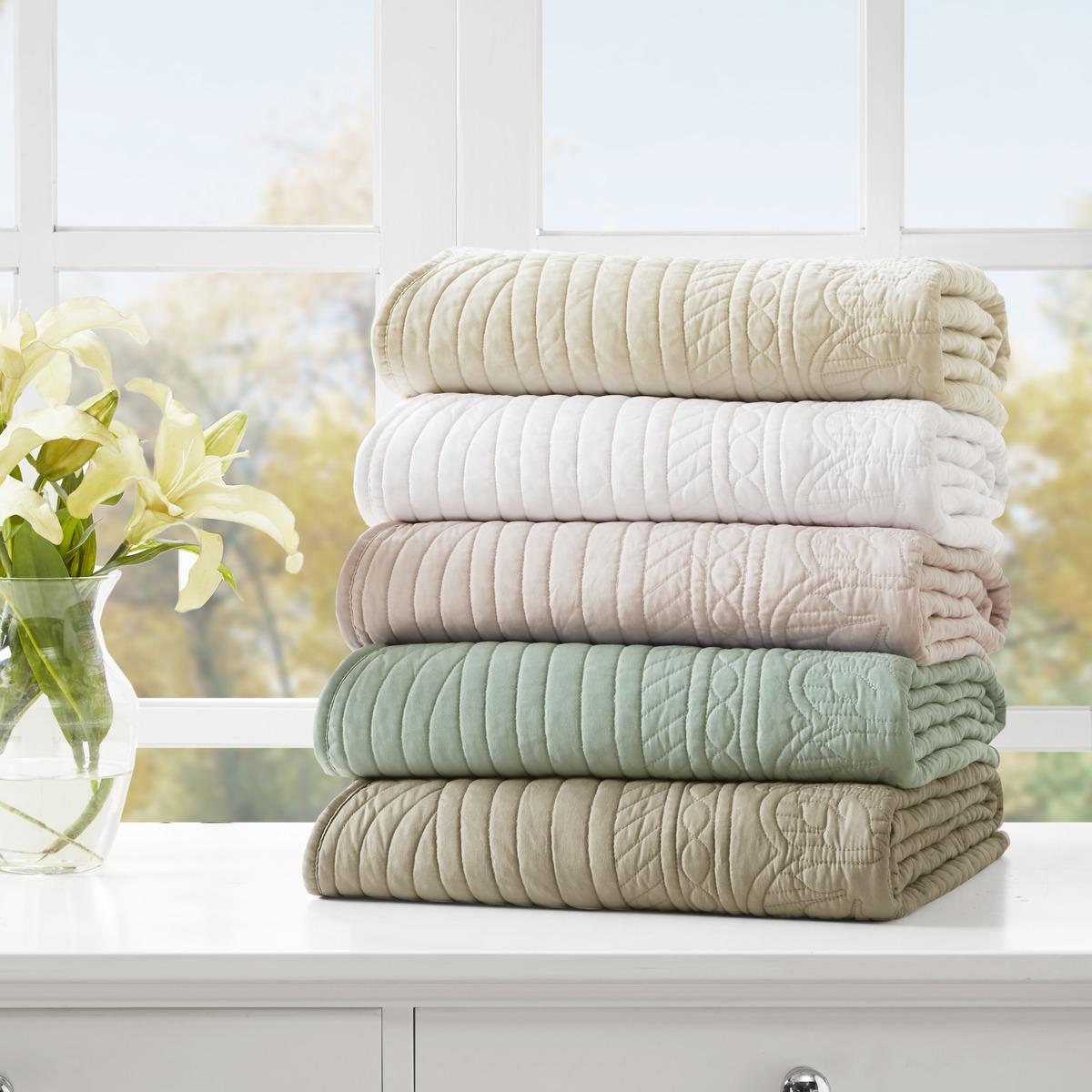 Oversized Quilted Throw with Scalloped Edges, Microfiber Face, Cotton Filled Blanket for Living Room, Bedroom, 72" L x 60" W x 0.25" H, Khaki