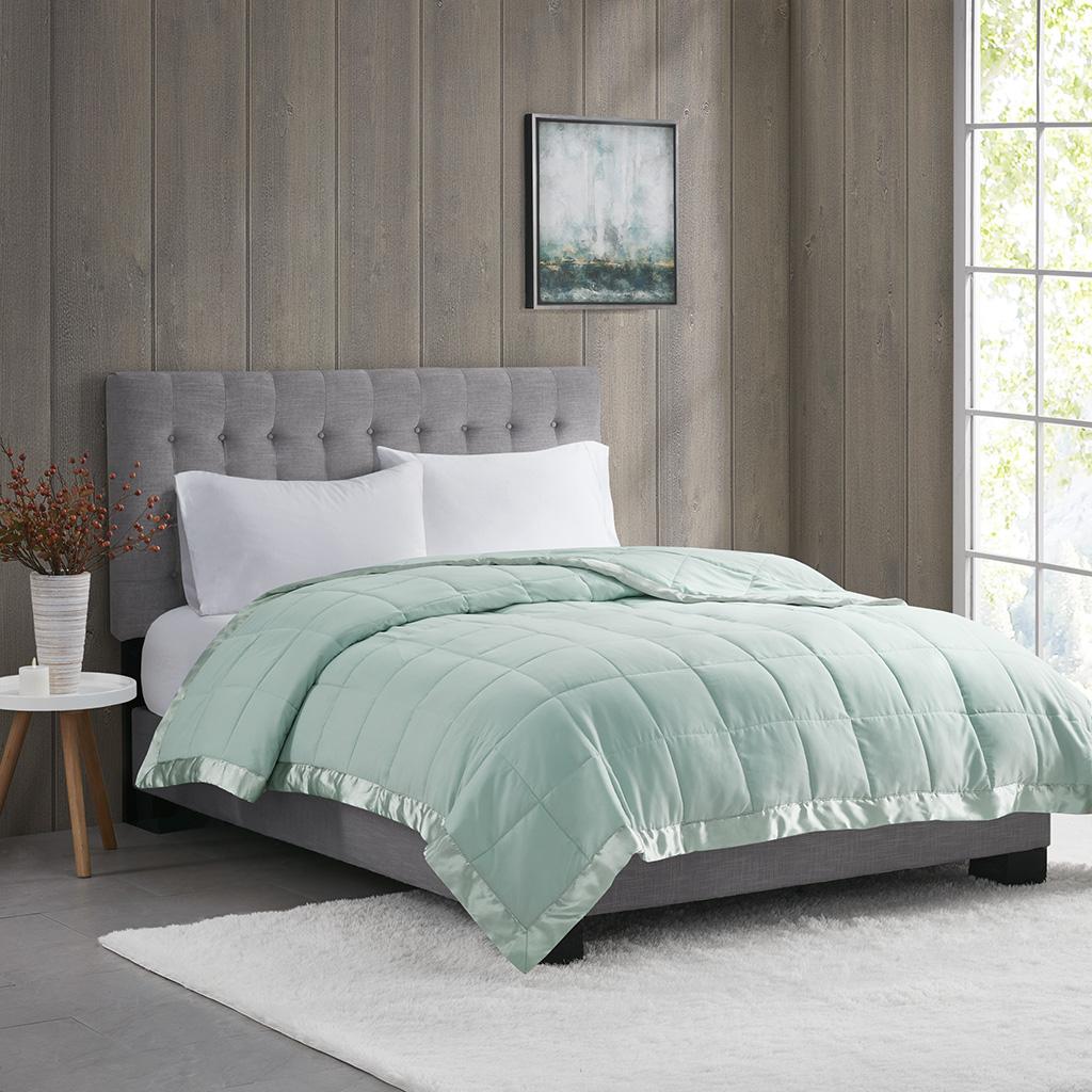 Lightweight Down Alternative Blanket with 3M Scotchgard Treatment, Satin Trim, Machine Washable, 90" L x 90" W x 0.25" H, Seafoam