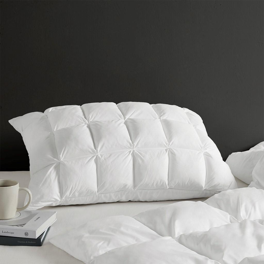 Luxuriously Soft Standard Overfilled Pillow Protector with 100% Polyester Microfiber, 3D Puff Stitching, Zipper Closure, 28" L x 20" W x 0.13" H, White