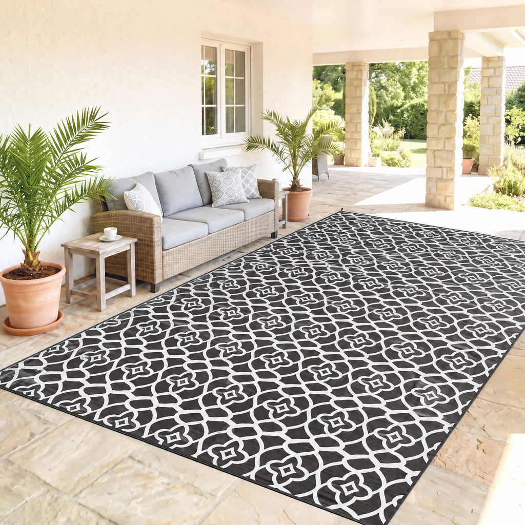 Reversible Outdoor Rug Carpet RV Camping Rugs with Carry Bag, 9' x 18', Black & White Clover