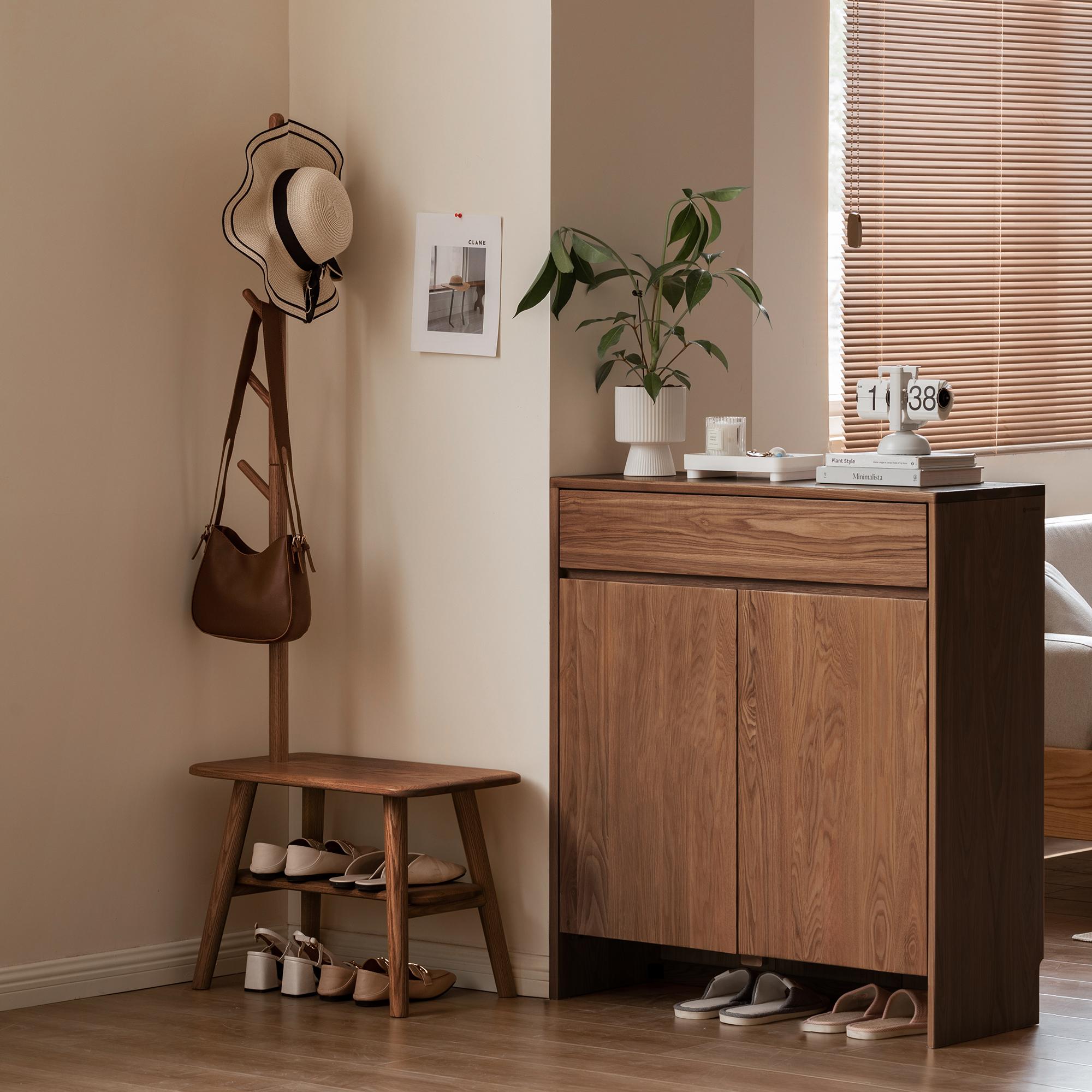 Solid Shoe Bench with Coat Rack and Solid Oak Construction, Modern Hall Tree for Living Space, 31.5″ L x 13.5″ W x 65.5″ H, Walnut