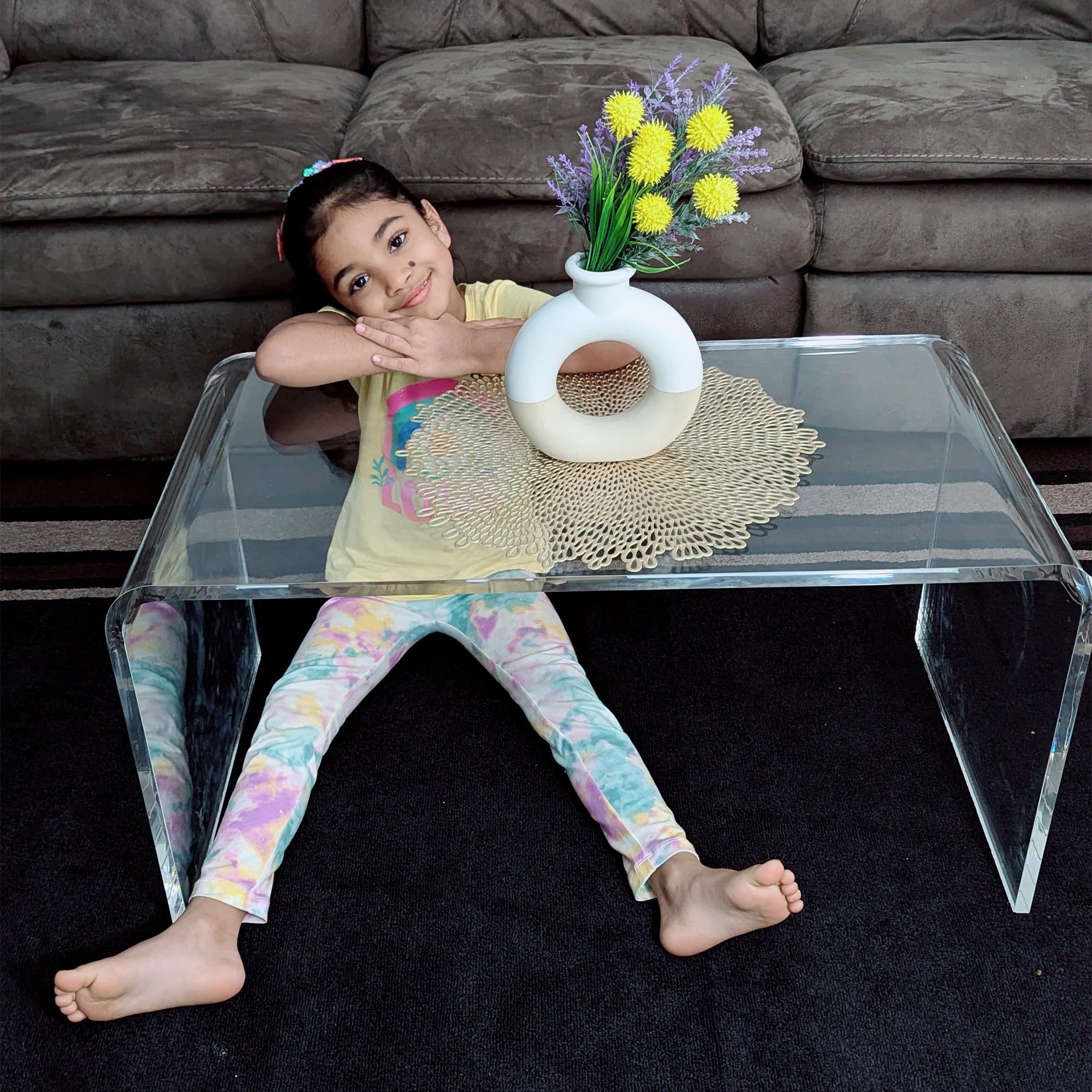 32" Acrylic Coffee Table, 0.6" Thick Rectangle Waterfall Center Table for Living Room, Modern, No Assembly Required, Clear