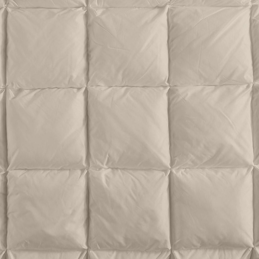 Luxuriously Soft Standard Overfilled Pillow Protector with 100% Polyester Microfiber, Zipper Closure, 3D Puff Stitching, 28" L x 20" W x 0.13" H, Beige