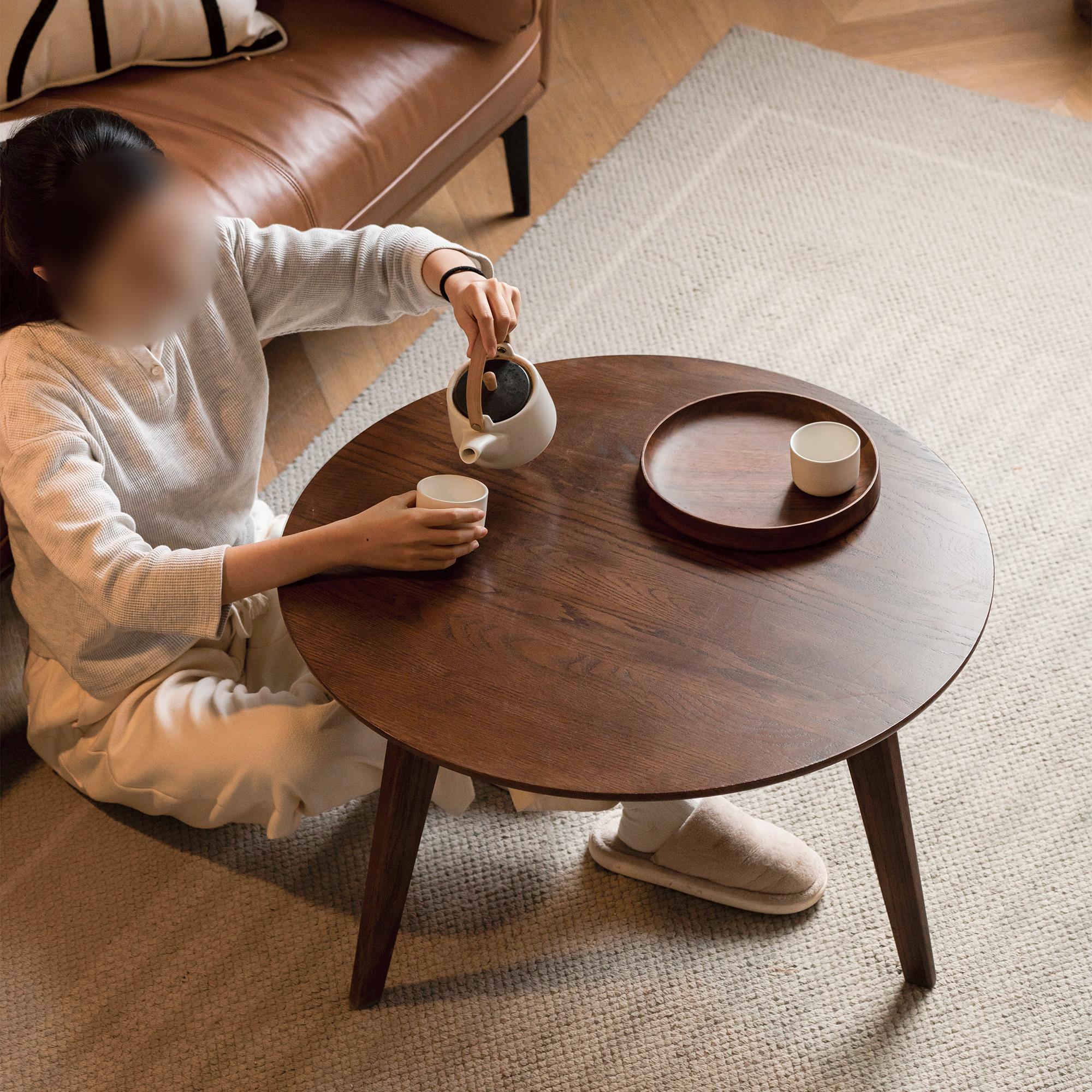 Mid Century Coffee Table with 2-Tier Design & Non-Toxic Finish, Low-Profile Side Table for Living Room, 23.5″ L x 23.5″ W x 13.5″ H, Oak